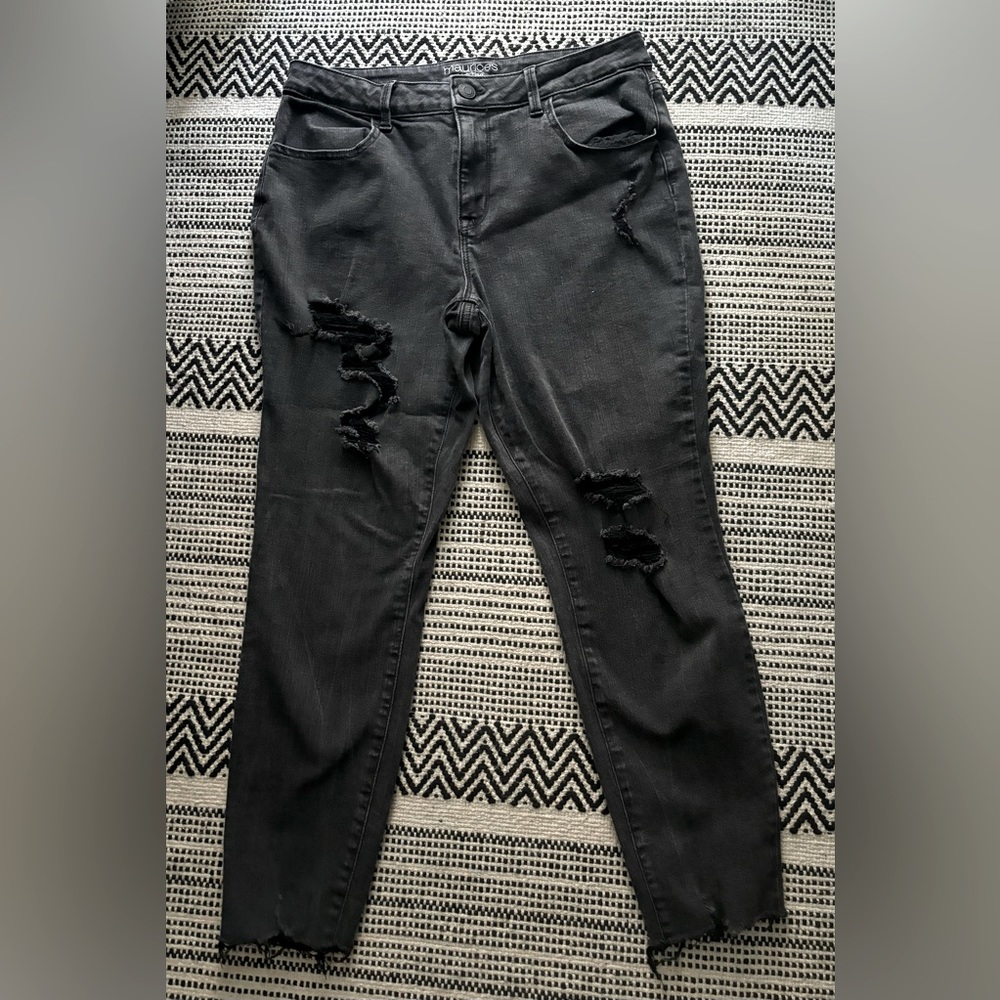 Maurices high rise, stretch size L jeans